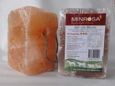 MINROSA SALT BLOCK ON A ROPE [WT:6KG]